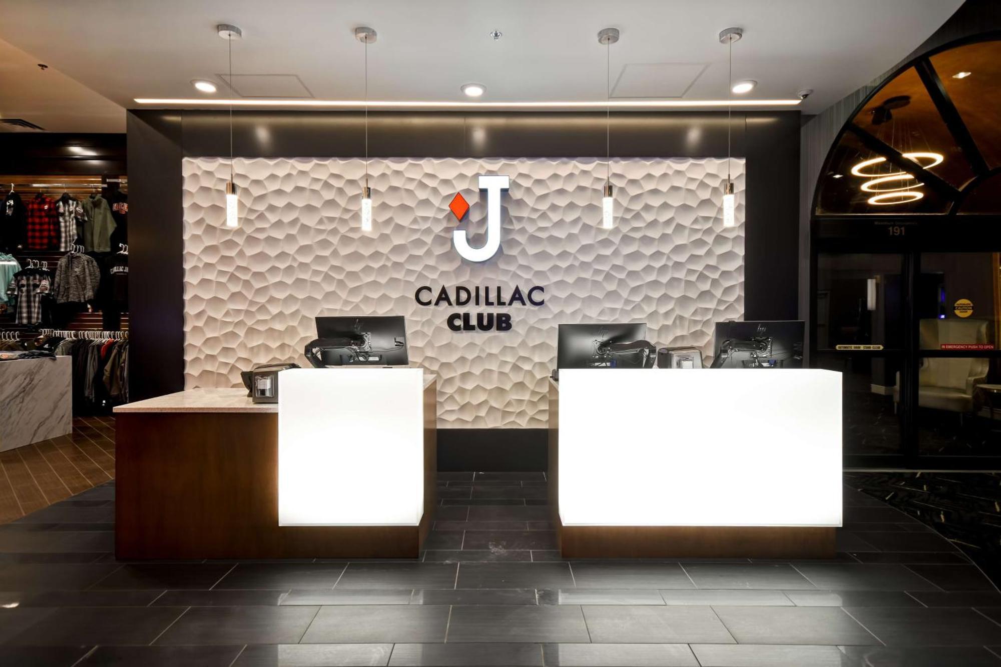 Doubletree By Hilton Deadwood At Cadillac Jack'S Zewnętrze zdjęcie