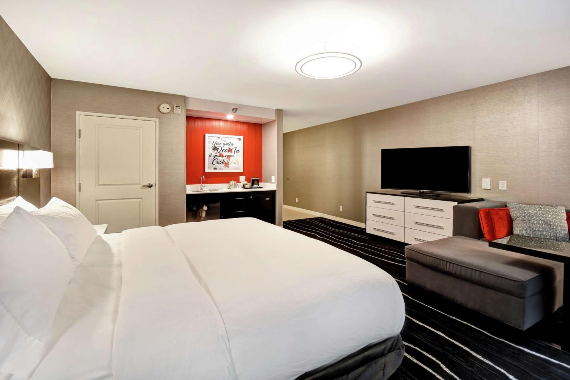 Doubletree By Hilton Deadwood At Cadillac Jack'S Zewnętrze zdjęcie
