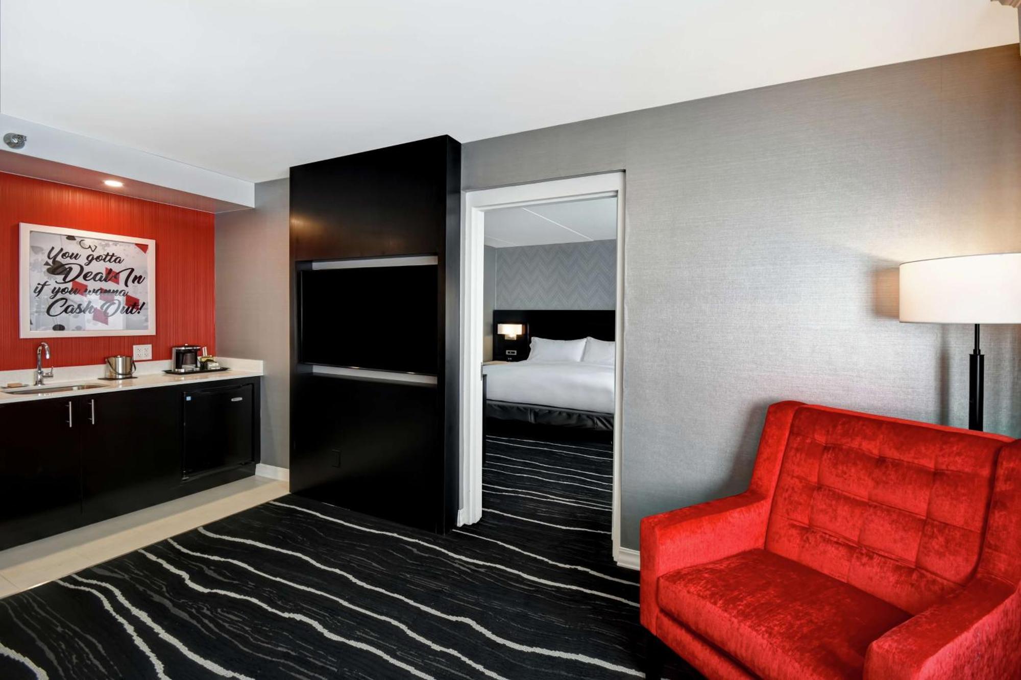 Doubletree By Hilton Deadwood At Cadillac Jack'S Zewnętrze zdjęcie