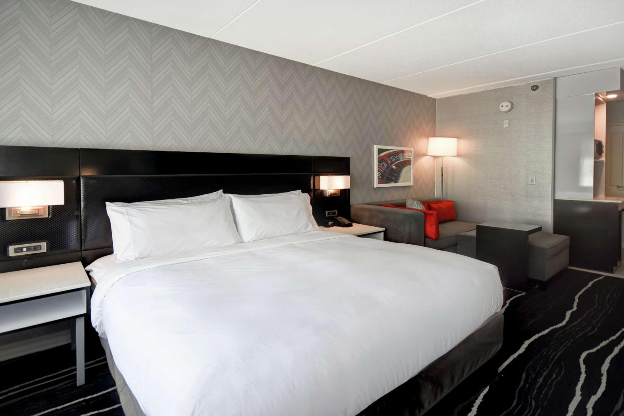 Doubletree By Hilton Deadwood At Cadillac Jack'S Zewnętrze zdjęcie