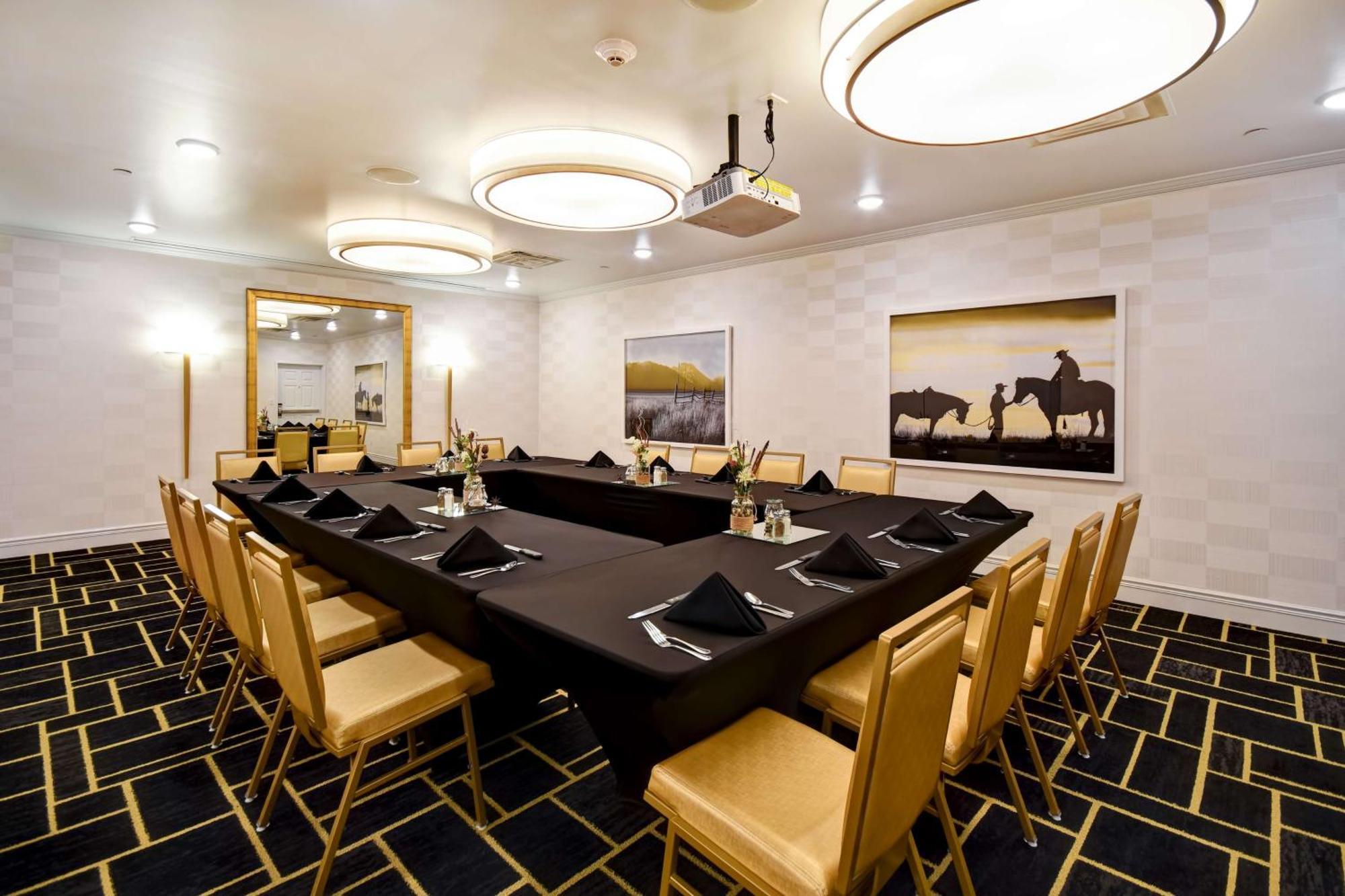 Doubletree By Hilton Deadwood At Cadillac Jack'S Zewnętrze zdjęcie