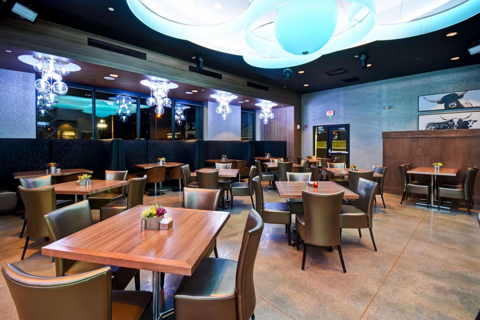 Doubletree By Hilton Deadwood At Cadillac Jack'S Zewnętrze zdjęcie